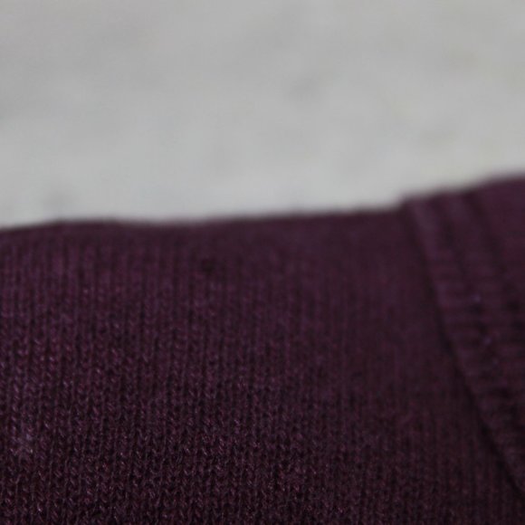 Vintage Fruit of the Loom Easy to Wear Men's Purple Crewneck Sweatshirt Size L - Picture 7 of 13